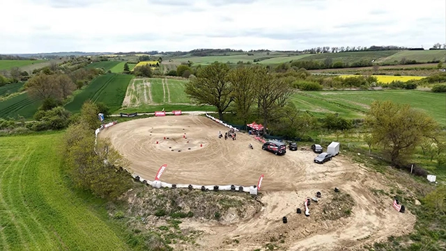 Zdjęcie z toru 11 Zdjęcie z toru 11